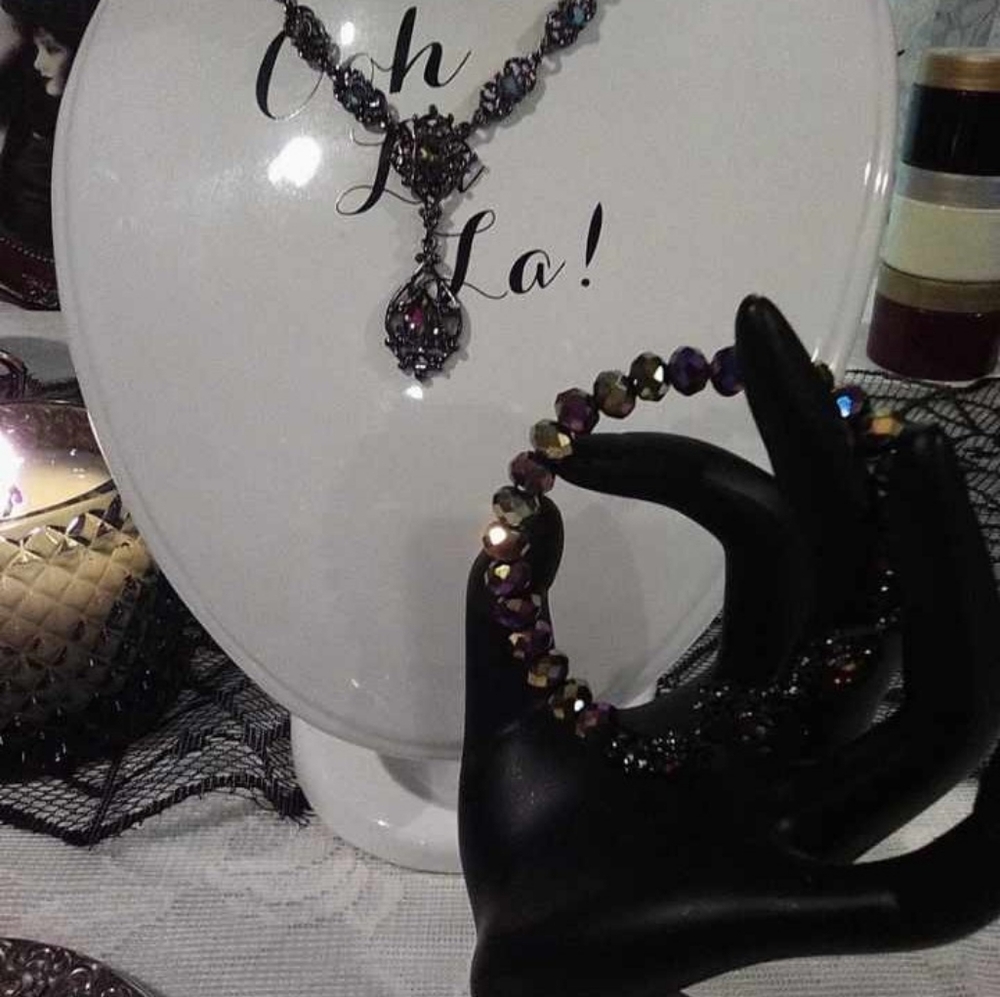 Gothic Victorian Jewelry - Picture 5 of 12